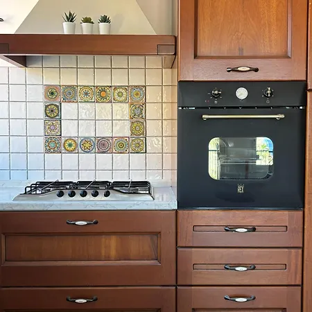 شقة La Casa Di Gino In The Centre With Sea View مونتيروسّو ال ماري