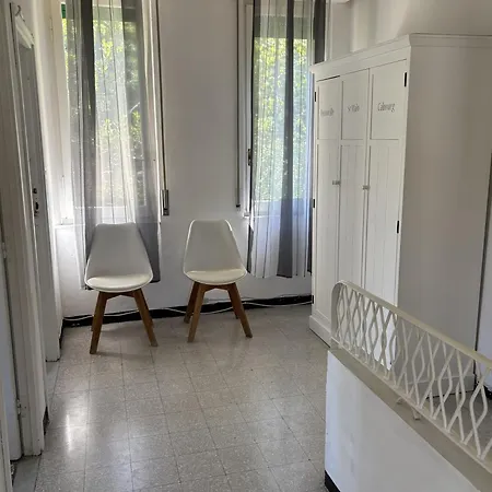 شقة La Casa Di Gino In The Centre With Sea View مونتيروسّو ال ماري
